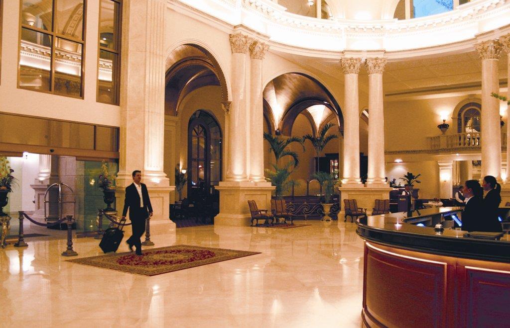 Safi Royal Luxury Valle San Pedro Garza Garcia Inreriör bild Lobby