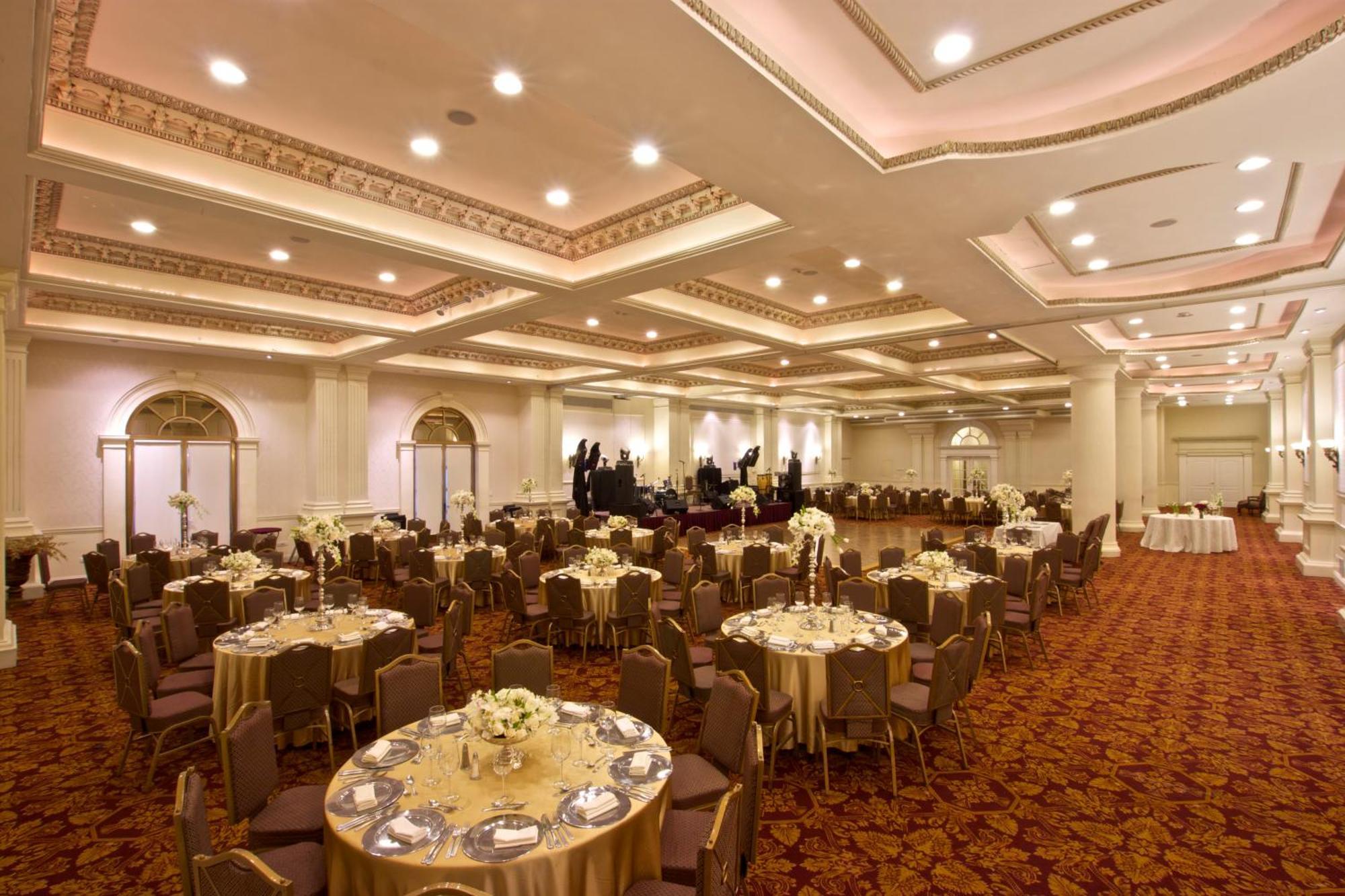 Safi Royal Luxury Valle San Pedro Garza Garcia Exteriör bild The ballroom